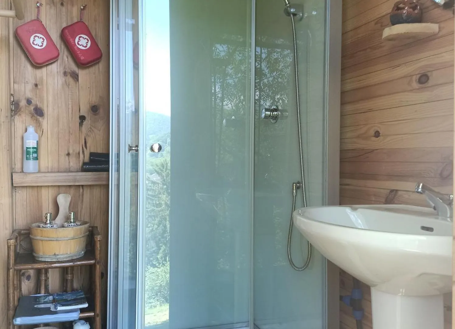 Massat D'Tente Skylodge Skali בקתה