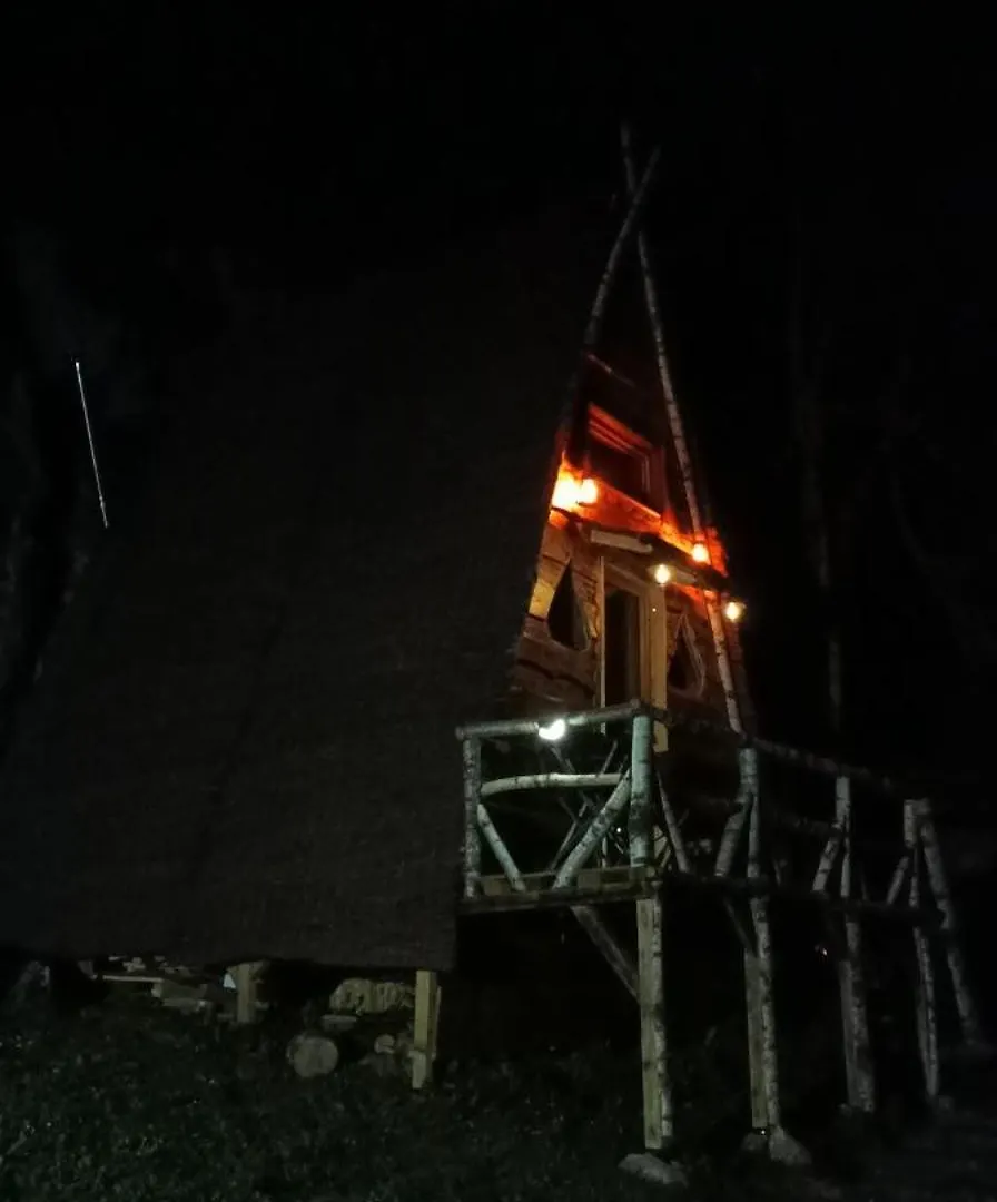 Massat D'Tente Skylodge Skali צרפת