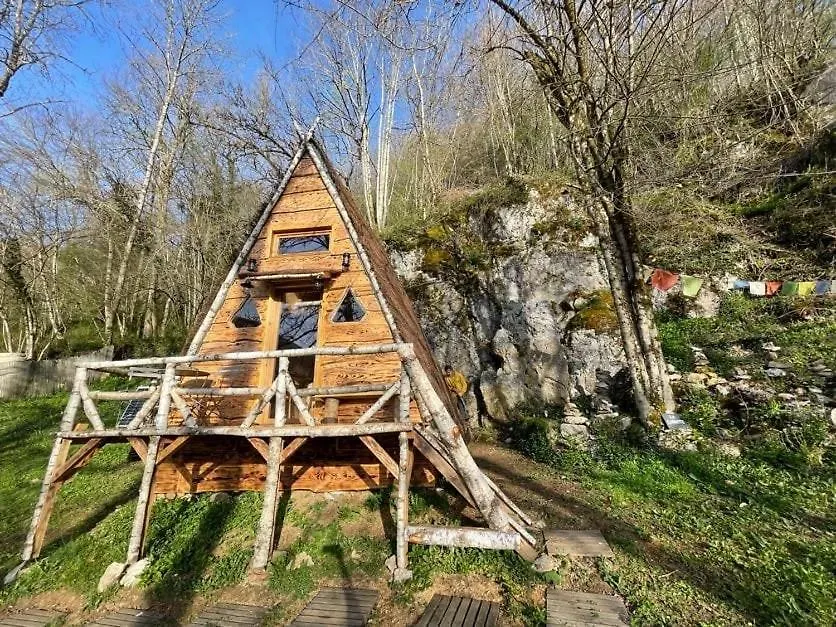 Massat D'Tente Skylodge Skali בקתה